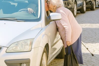 Ahora Ella Camina Sola Hasta el Mercado, Donde Solía Besarlo a Través de la Ventanilla del Auto.